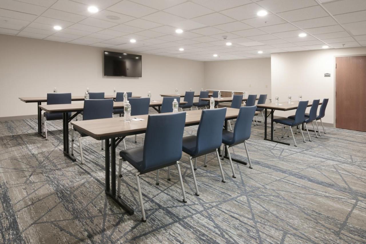 Holiday Inn Express & Suites - Williamstown - Glassboro By Ihg Ngoại thất bức ảnh