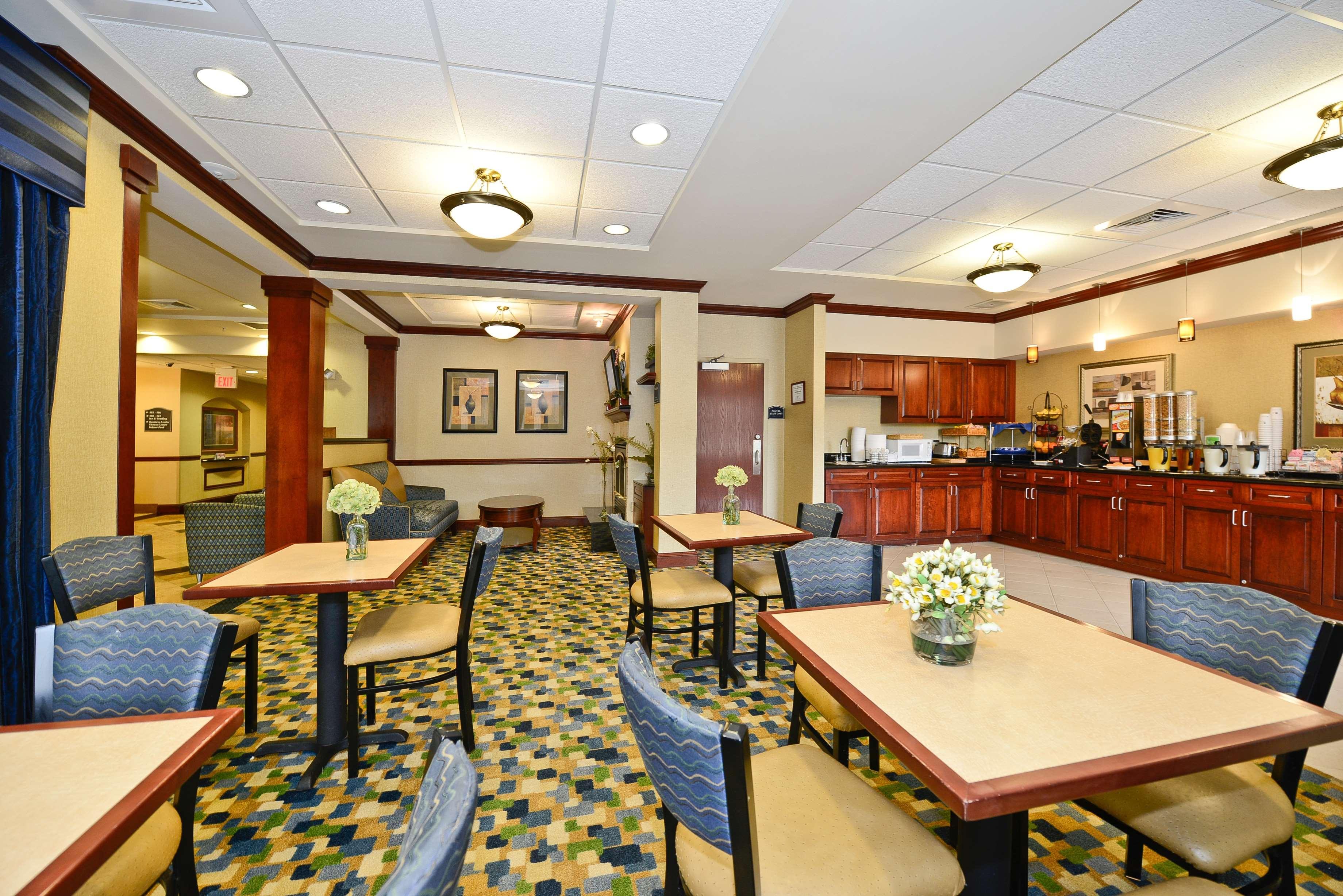 Holiday Inn Express & Suites - Williamstown - Glassboro By Ihg Ngoại thất bức ảnh